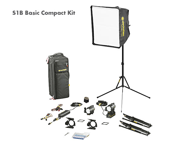 Dedolight Basic 'Compact' kit, 2 x 24 V / 150 W (DLH4/DLHM4-300E), 1 x DLH1000S-E, 1 x DT24-1E 
(230 V AC, European cable)
