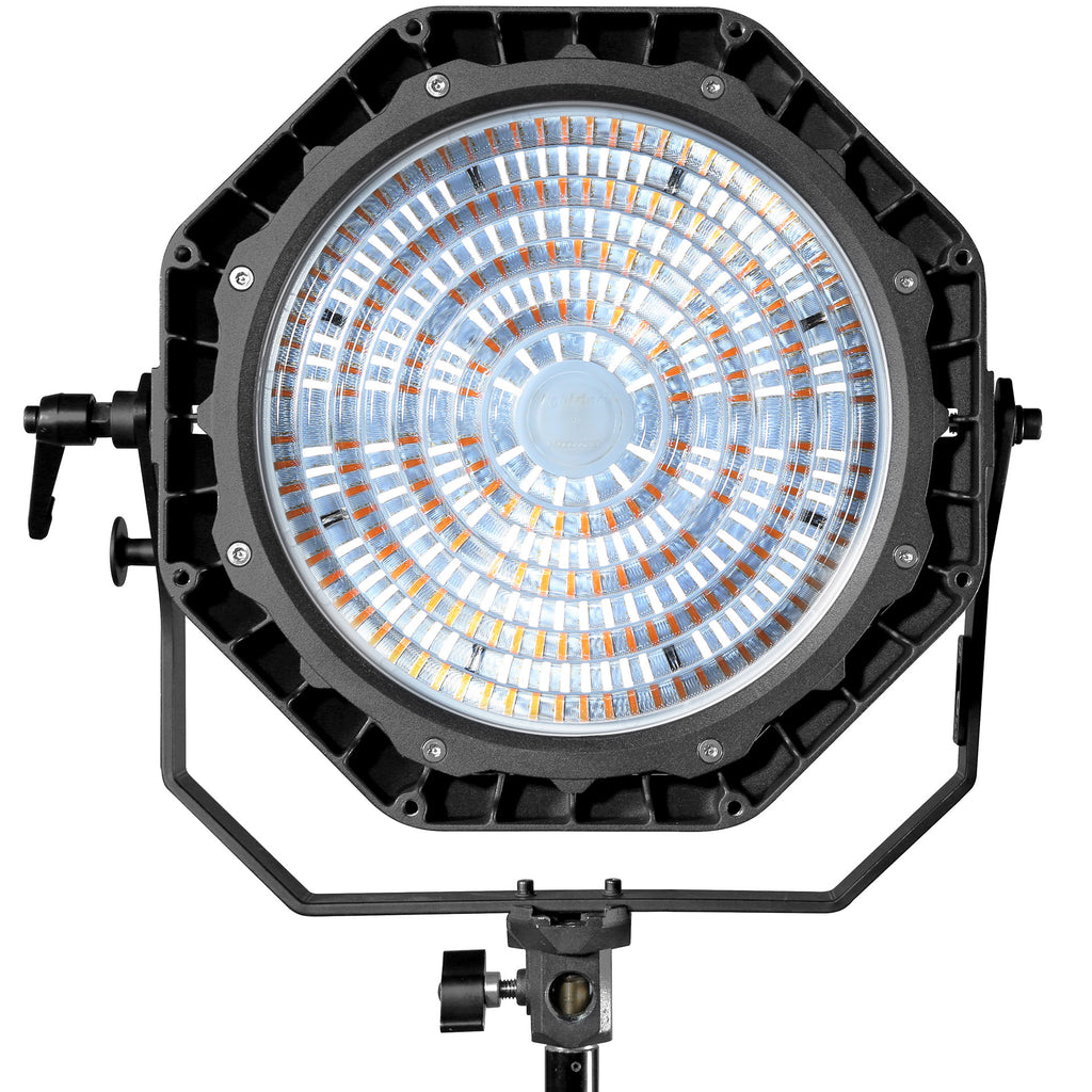 Lightstar LED Bi-Color Spotlite 180W
2800-6500K | AC&DC | DMX"
1xLamphead
1xCable
1xV Mount 
1xSoftbox
1xSafty Bag"